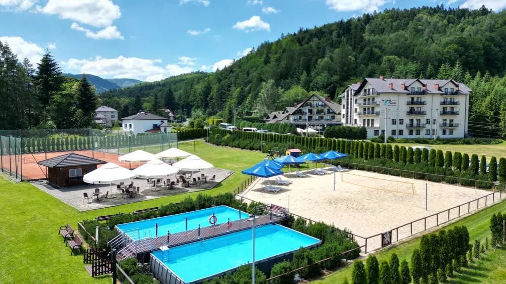 Hotel Śnieżnik kusi górskim luksusem. Czy jest tego naprawdę wart?