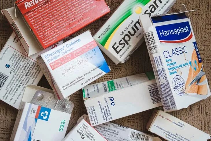 Kompletna apteczka do Azji: wszystko co musisz wiedzieć przed podróżą