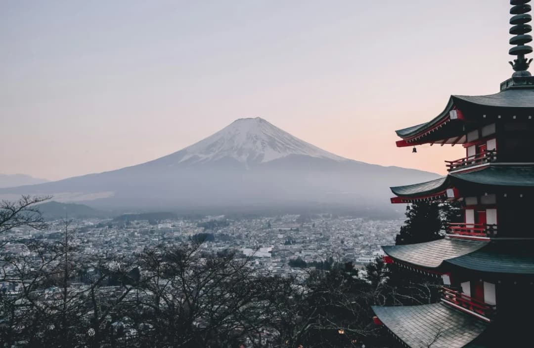 Ile naprawdę kosztuje lot do Japonii? Średnie ceny biletów z Polski