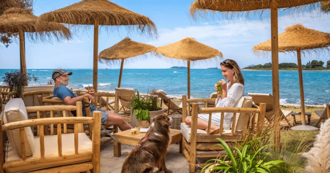 Rodzinny urlop na campingu – najlepsze miejsca w Chorwacji i Włoszech